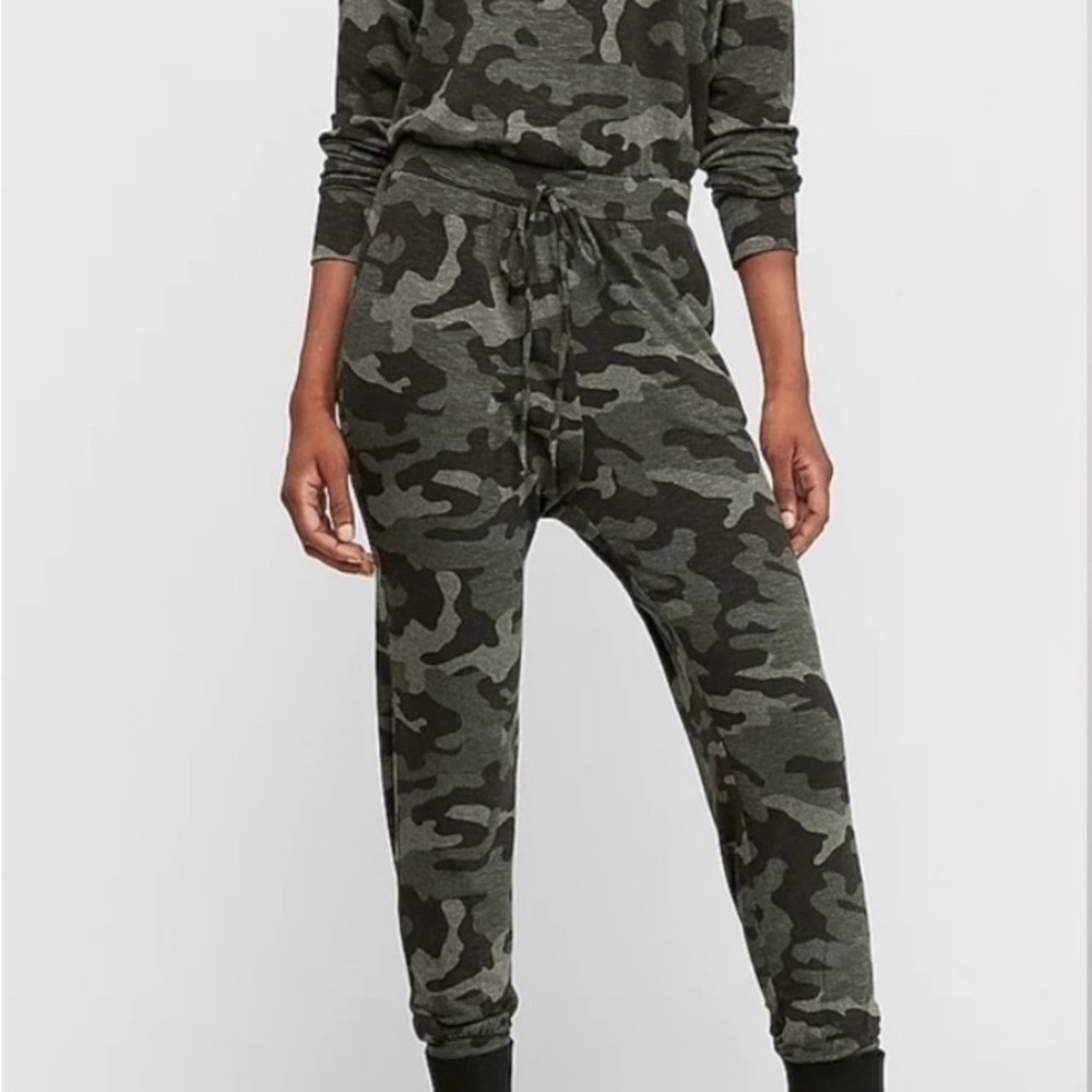 Express Camouflage Women's Jogger Jumpsuit